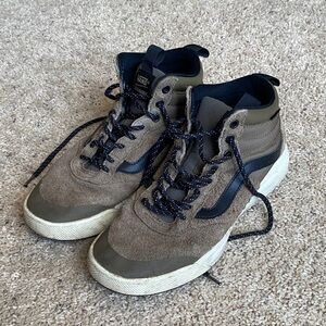Vans Ultrarange High-Top Sneakers
